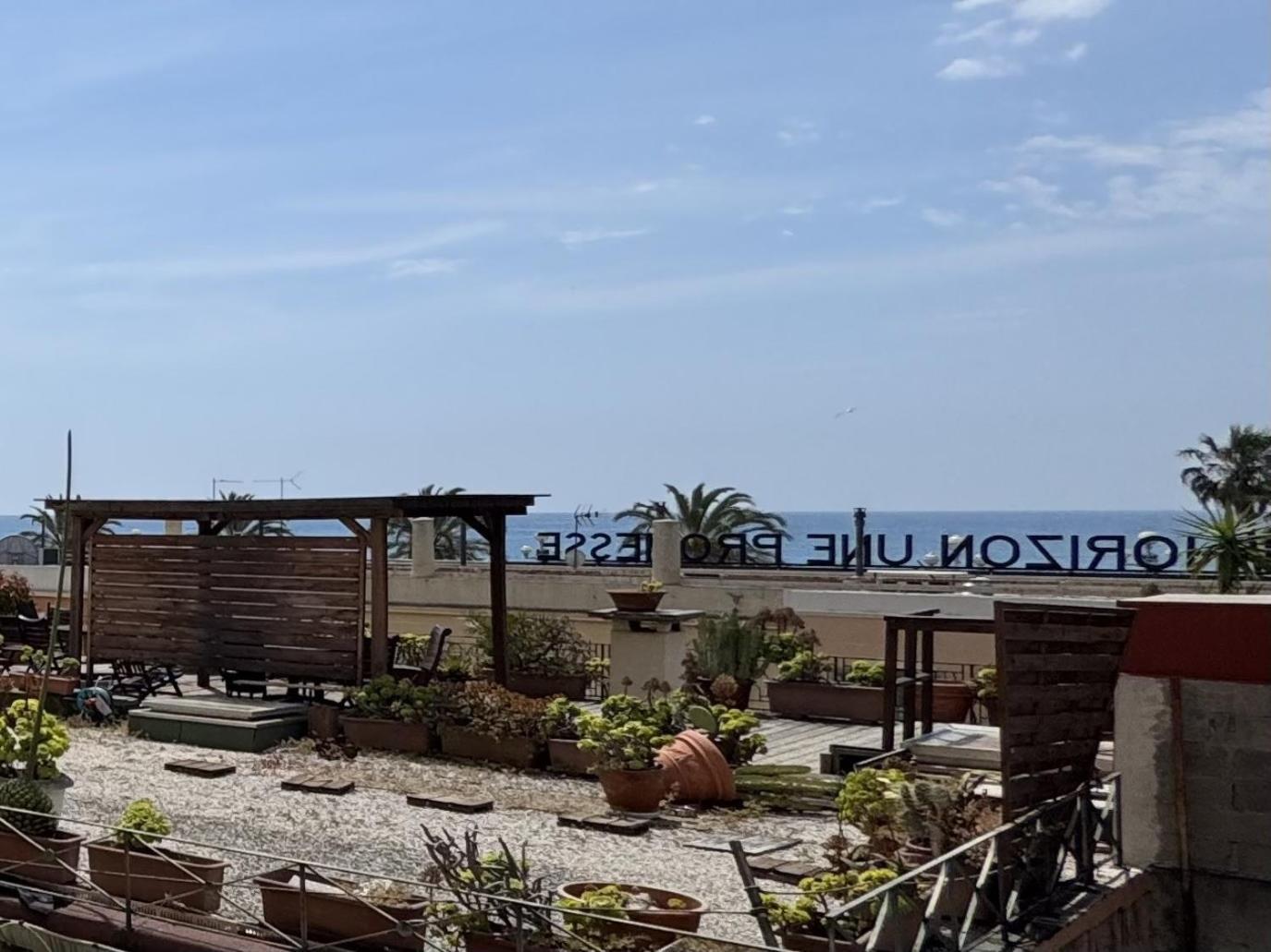 Aparthotel Riviera Nice Cote D'Azur - Old Town - Studio Ac - Sea View - 50M Promenade Des Anglais- La Maison Linda 외부 사진